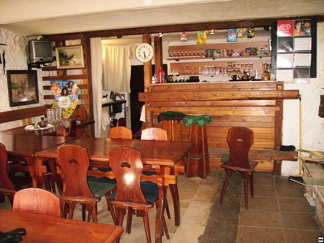 img00006.jpg