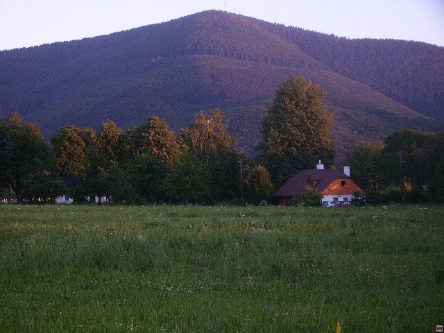 img00100.jpg