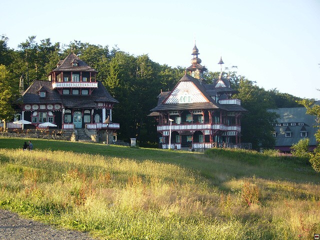 img00104.jpg